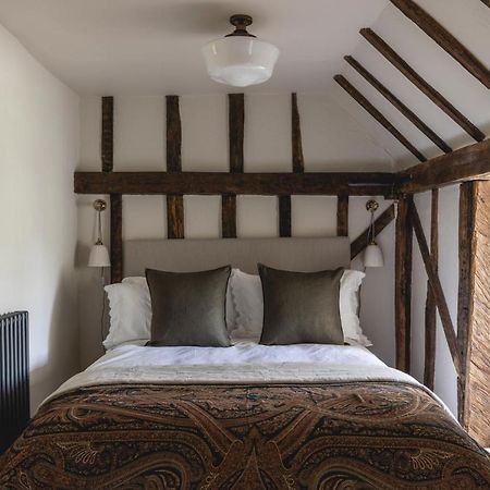Cosy Cottage With Beautiful Garden, Hottub & Sauna Marden  Buitenkant foto