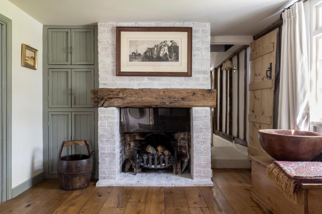 Cosy Cottage With Beautiful Garden, Hottub & Sauna Marden  Buitenkant foto