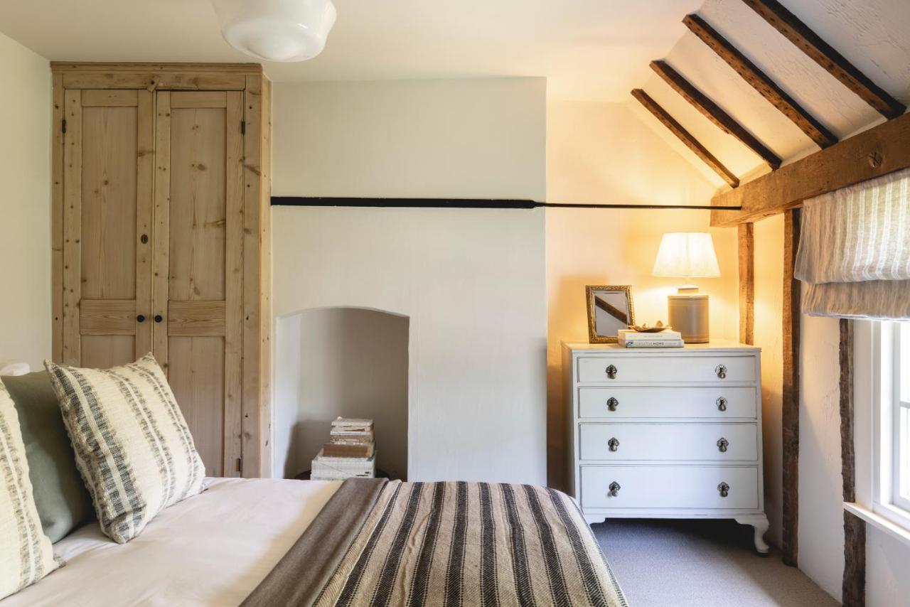 Cosy Cottage With Beautiful Garden, Hottub & Sauna Marden  Buitenkant foto