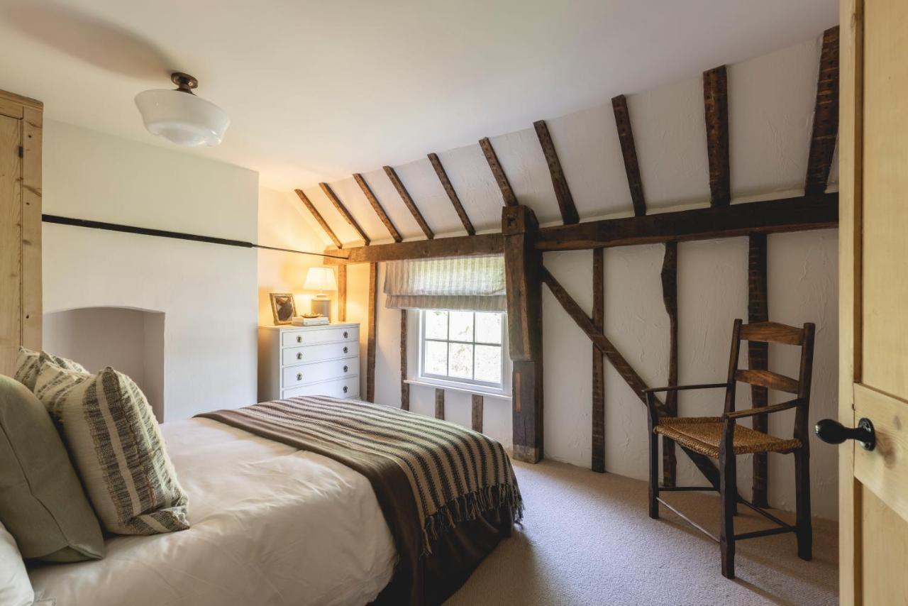 Cosy Cottage With Beautiful Garden, Hottub & Sauna Marden  Buitenkant foto