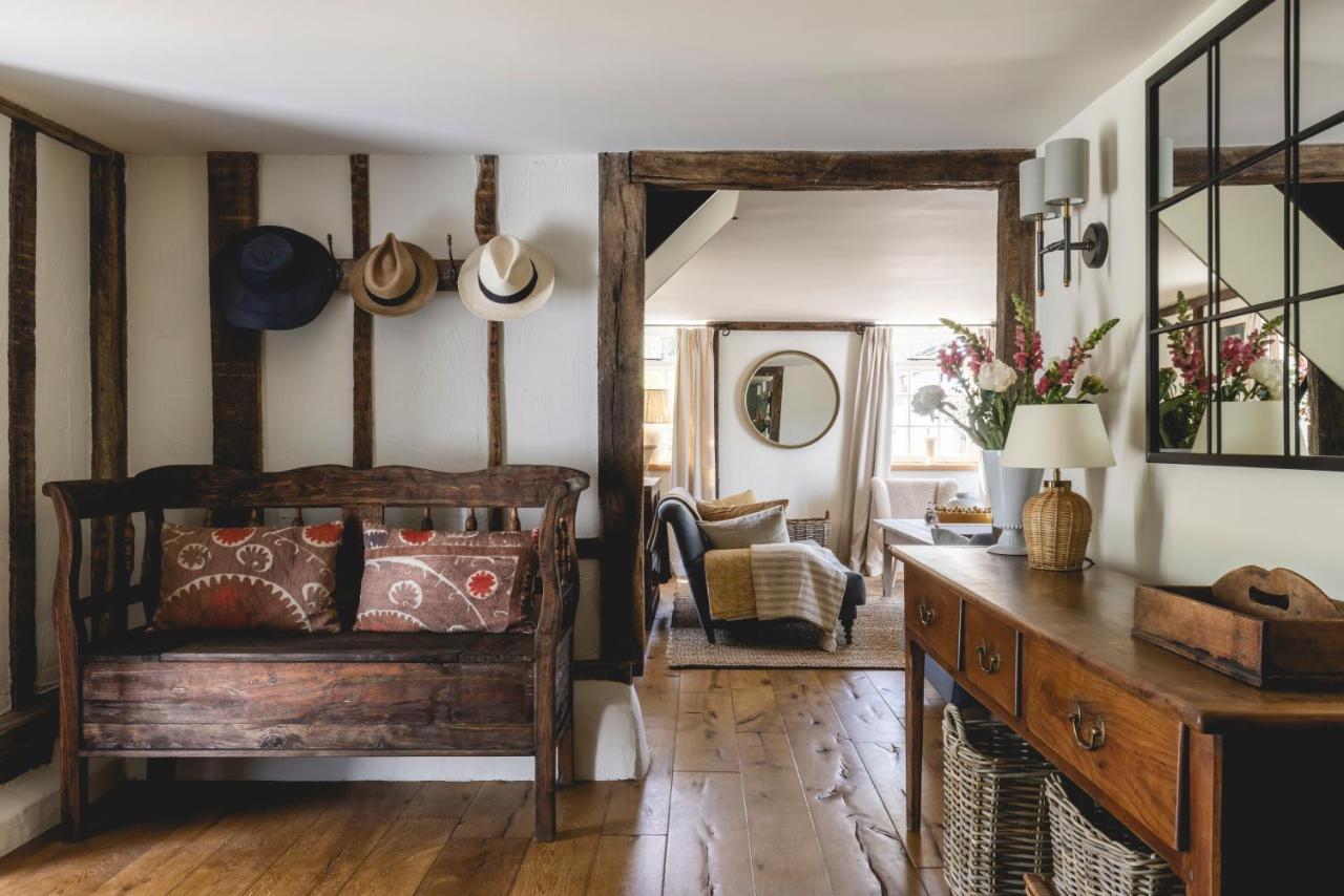 Cosy Cottage With Beautiful Garden, Hottub & Sauna Marden  Buitenkant foto
