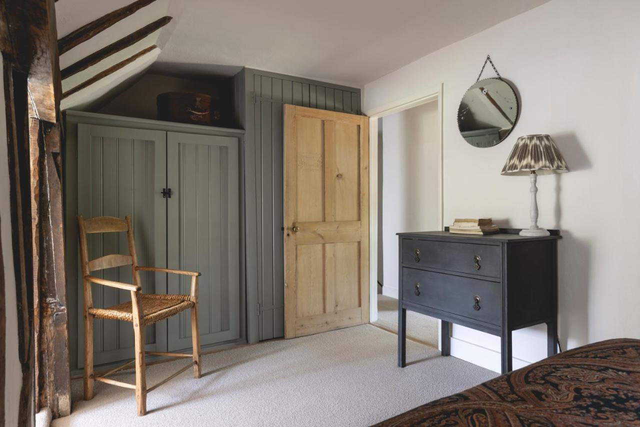 Cosy Cottage With Beautiful Garden, Hottub & Sauna Marden  Buitenkant foto